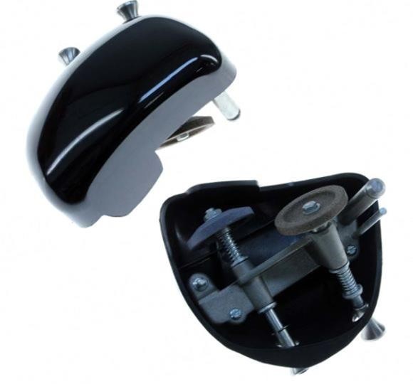 Affilatoio affettatrice marca Berkel mod. RED line 220-250 con capottina con albero Affilatoio affettatrice marca Berkel mod. RED line 220-250 con capottina con albero