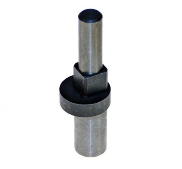 Perno porta coltello affettatrice marca Italiana Macchi mod. 22 Ø flangia mm 24 sp.flangia 7.5 attacco tondo Ø16 eccentrico