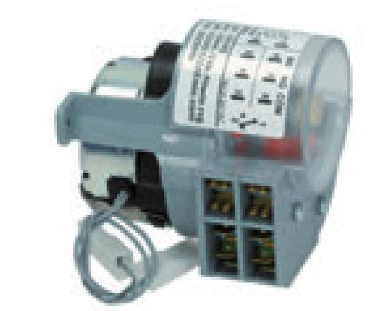 Ricambio compatibile frigoriferi bigatti - temporizzatore 2 contatti; nr. interventi giornalieri: da 1 a 12, tempo di sbrinamento: da 2 a 50 minuti, ritardo ventole regolabile: da 0 a 10 minuti, 230 v 50/60 hz - compatibile con temporizzatori bigatti
