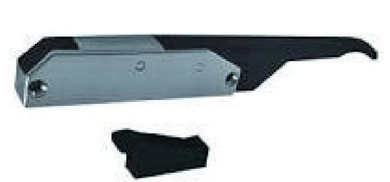 Ricambio compatibile frigoriferi universale - chiusura cromata mod. 5244l interasse 112 mm – aggancio in nylon impugnatura diritta in termoplastico 248 x 28 mm - rif. 02108
