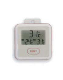 Termometro digitale con doppio display che visualizza contemporaneamente la temperatura interna ed esterna